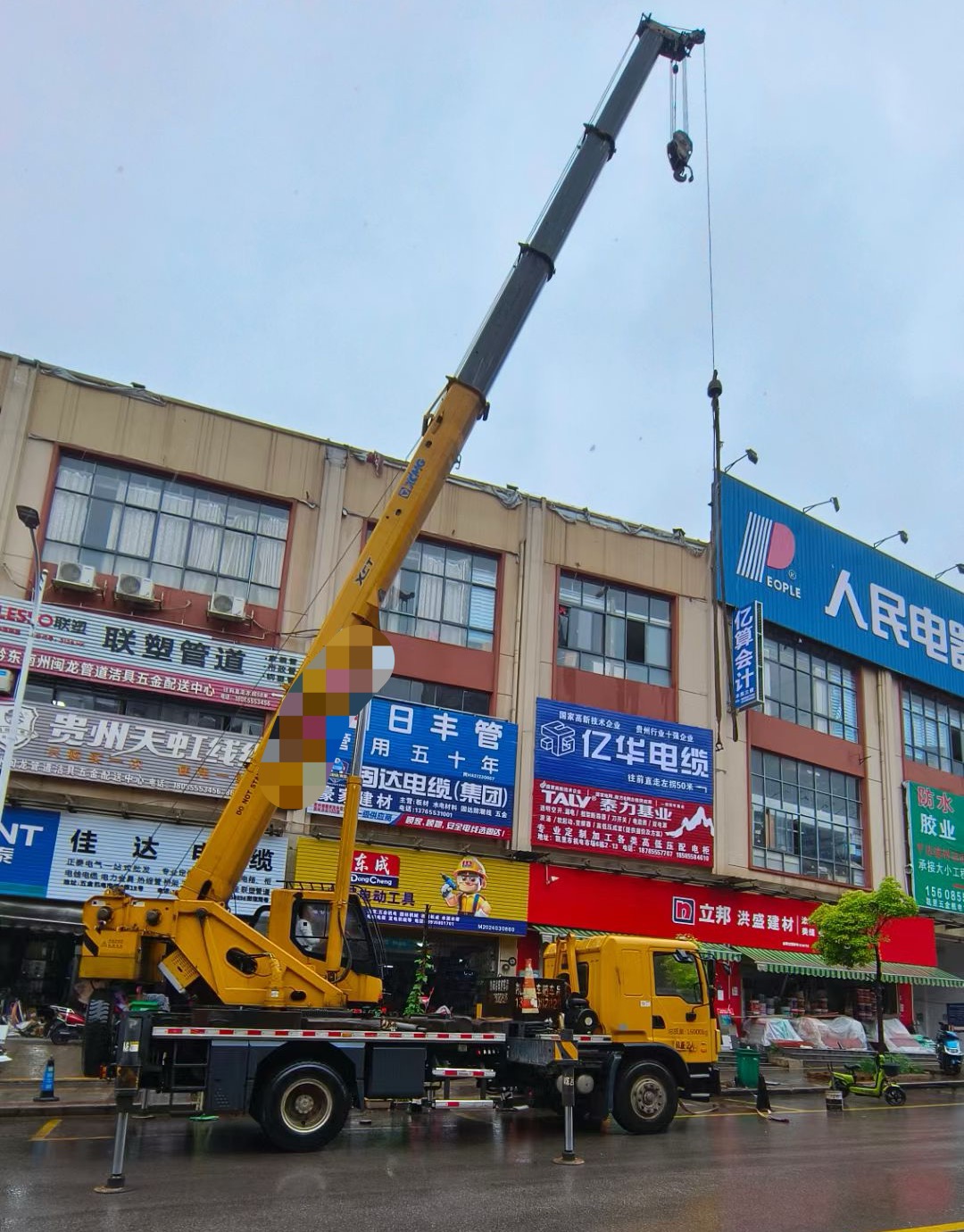 阿拉山口市什么时间对吊车进行维修保养最合适