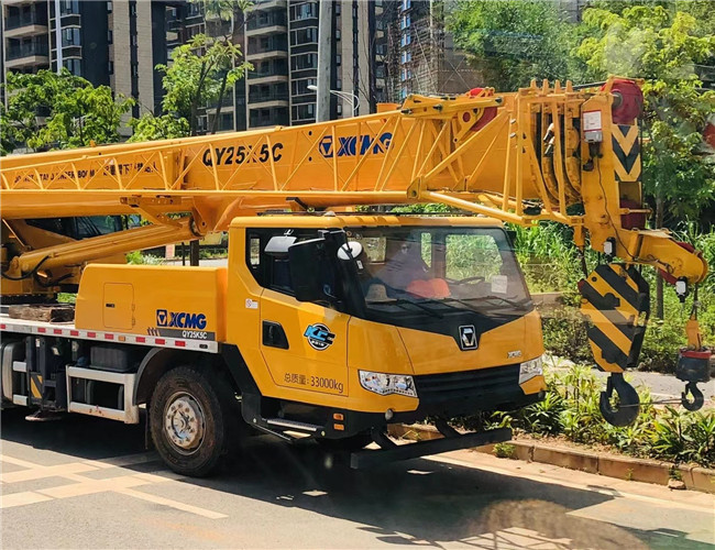 阿拉山口市大件设备吊装租赁吊车