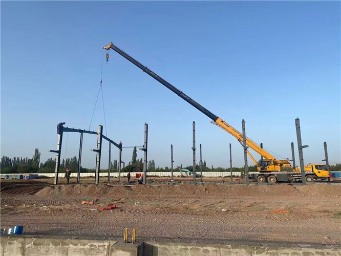 阿拉山口市夜间、节假日作业是否有加价？加价比例多少？